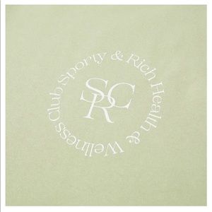 Aunthentic Sporty and rich sweatshirt